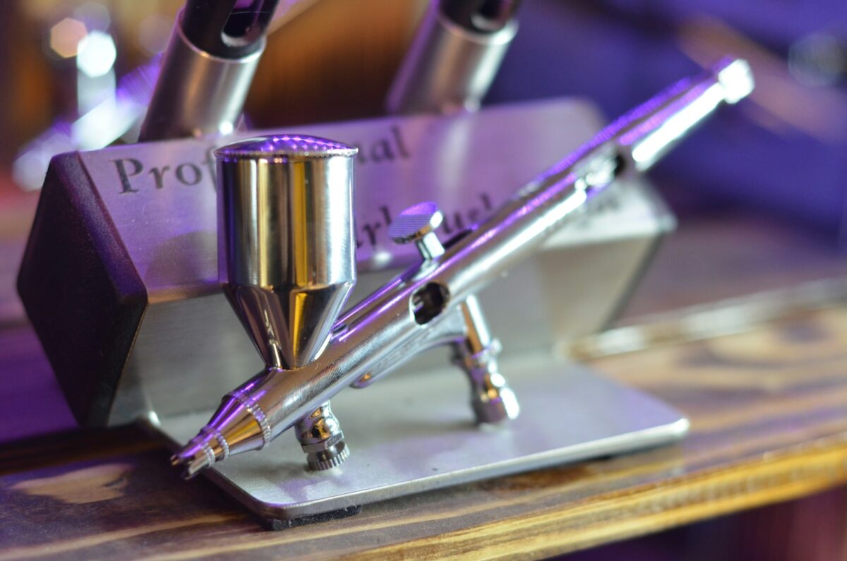 Galleria foto 'Addio microblanding! Ecco la nuova tecnica per Sopracciglia perfette che fa tendenza…' - foto 1