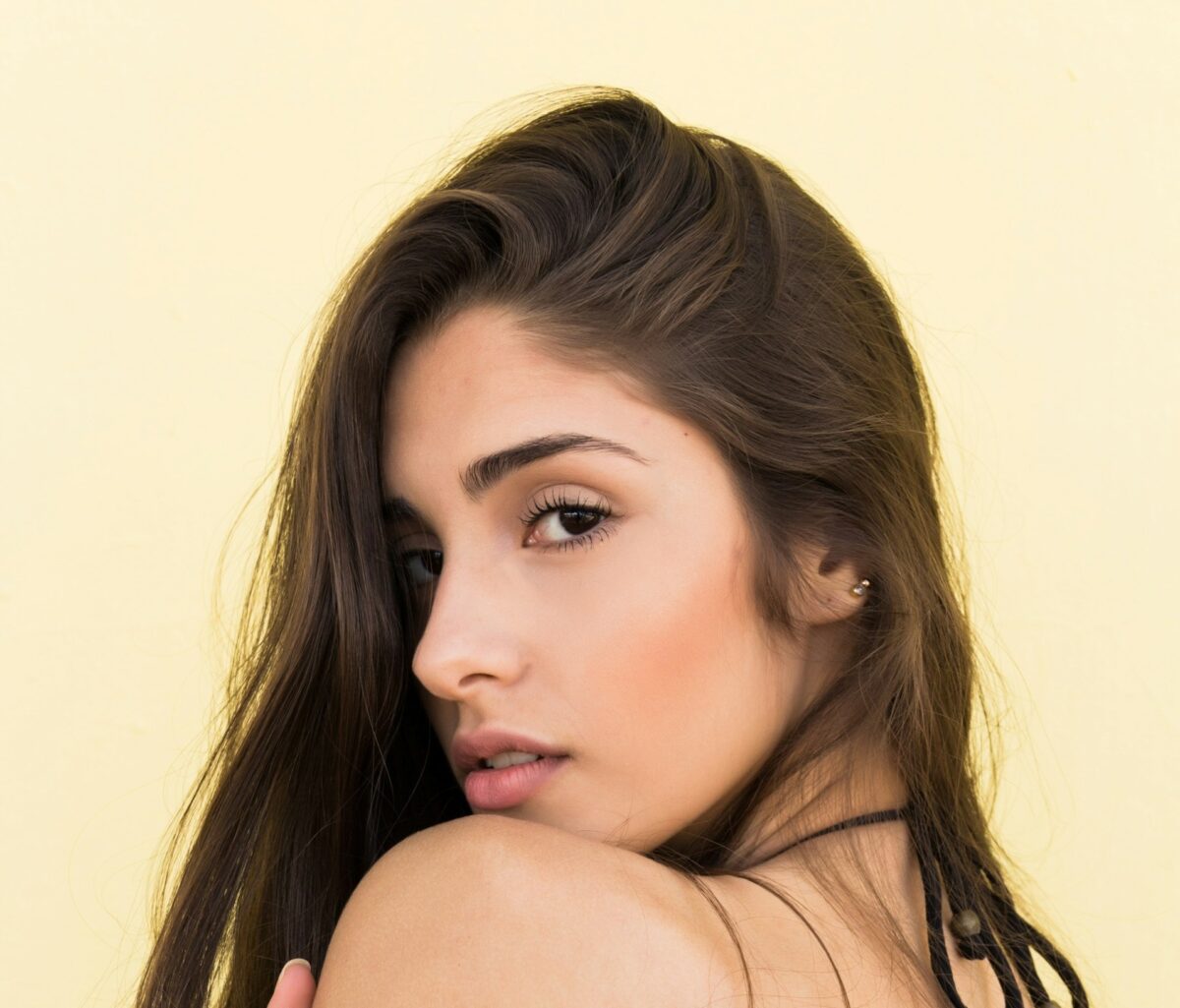 Galleria foto 'Brat o demure? Ecco qual è la tendenza Make Up più gettonata dell’Autunno 2024…' - foto 1