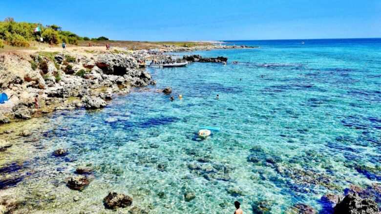 Un piccolo borgo pugliese dal fascino autentico: centro storico incantevole, panorami spettacolari e mare mozzafiato