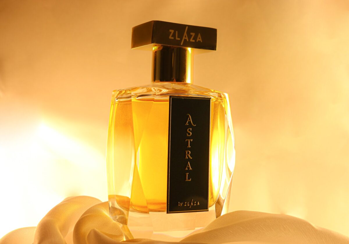 Galleria foto 'E’ la nota autunnale per eccellenza della profumeria maschili, ma piace anche alle donne…' - foto 4