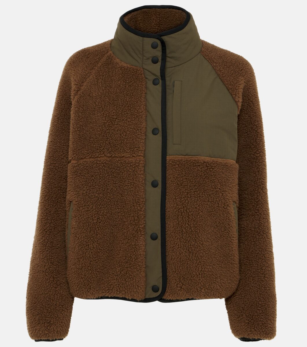 Qui le giacche in pile da sfoggiare questo Autunno Qui le giacche in pile da sfoggiare questo Autunno