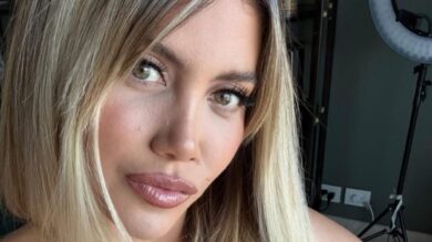 Wanda Nara, selfie allo specchio con l’accessorio griffato che non è per tutte le tasche! FOTO