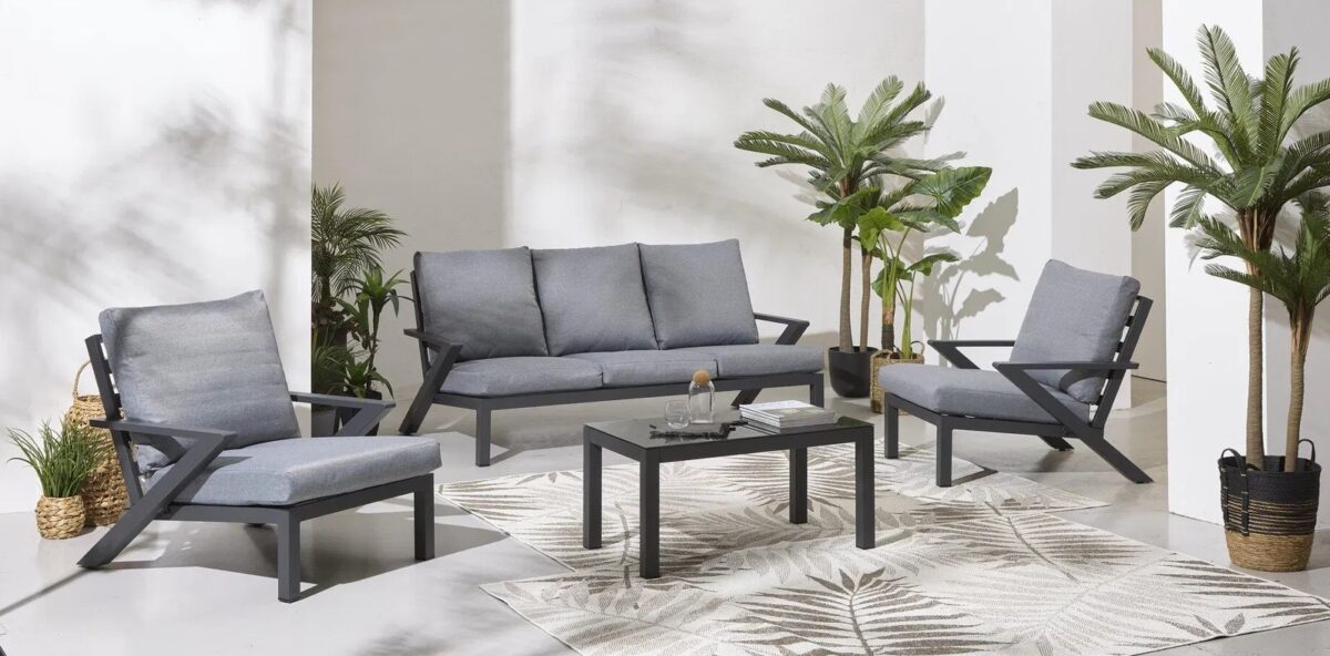 Conforama rivoluziona l’arredo outdoor con la nuova collezione Garden Conforama rivoluziona l’arredo outdoor con la nuova collezione Garden