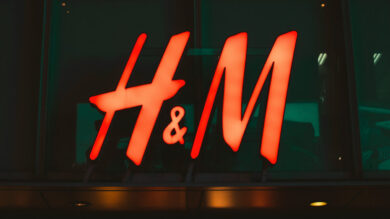 Le scarpe in denim più belle del momento sono firmate H&M!