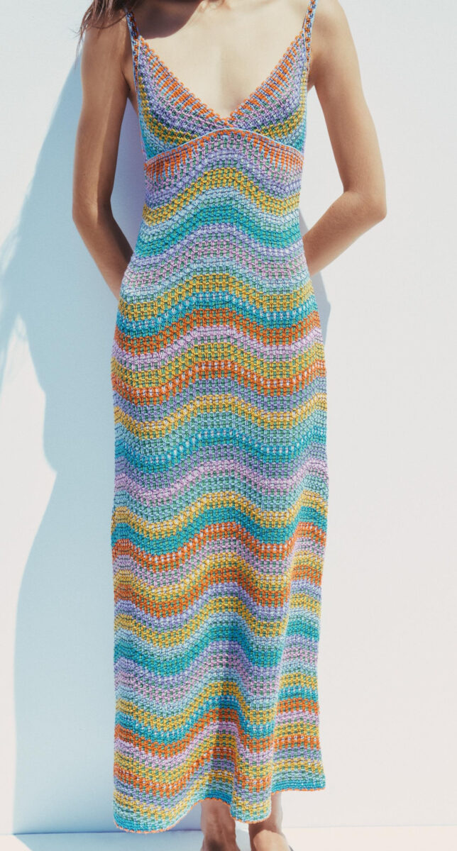 Gli abiti copricostume più chic per un look perfetto anche al mare Gli abiti copricostume più chic per un look perfetto anche al mare