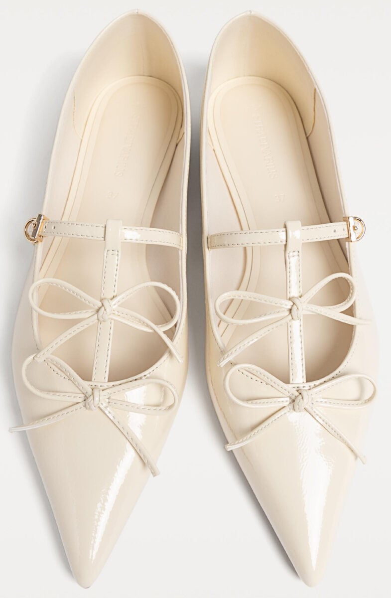 Stradivarius firma le ballerine a punta più belle del momento Stradivarius firma le ballerine a punta più belle del momento