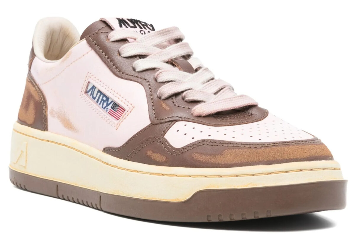 Le Sneakers più trendy della Primavera-Estate 2025 sono queste!