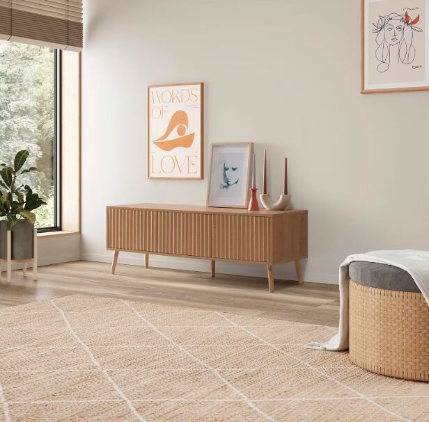 Madie belle e low cost: 5 modelli sotto i 200 euro che sembrano di design Madie belle e low cost: 5 modelli sotto i 200 euro che sembrano di design