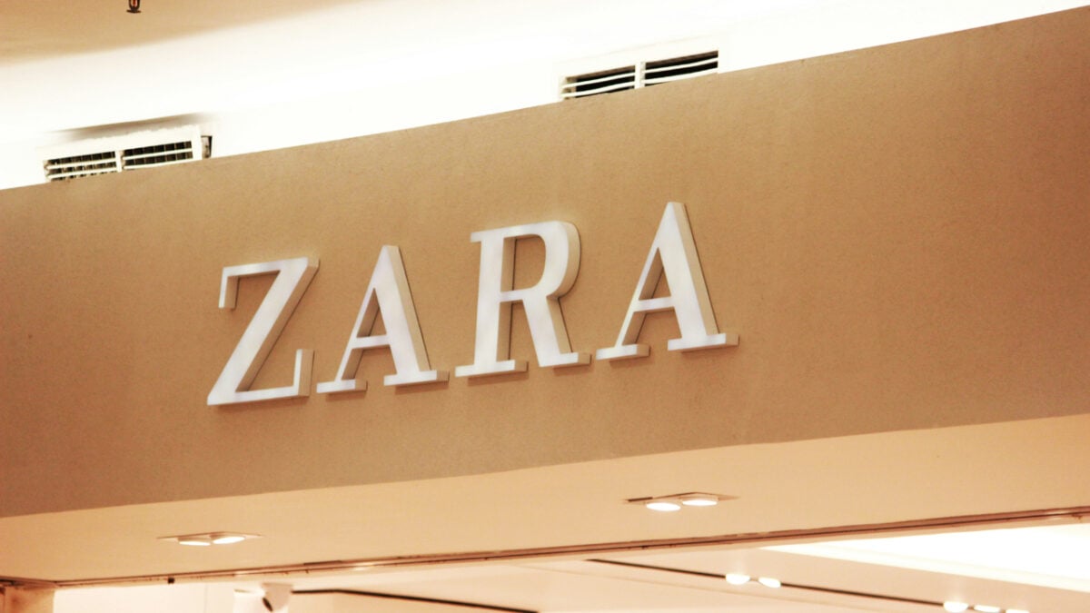 Trend alert! Questa borsa effetto perlato by Zara è la protagonista dell’Estate
