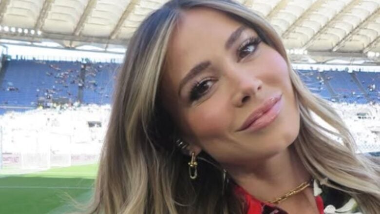 Diletta Leotta, prova ad indovinare quanto ha speso per il suo completo camicia e shorts con rose rosse firmato Dolce & Gabbana!
