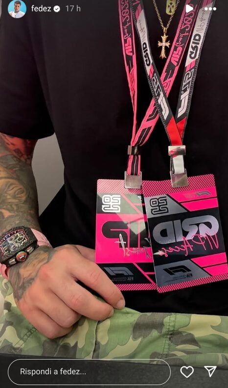 Avete già visto l’ultimo orologio di Fedez? E’ unico al mondo per un dettaglio: guarda qui! Avete già visto l’ultimo orologio di Fedez? E’ unico al mondo per un dettaglio: guarda qui!