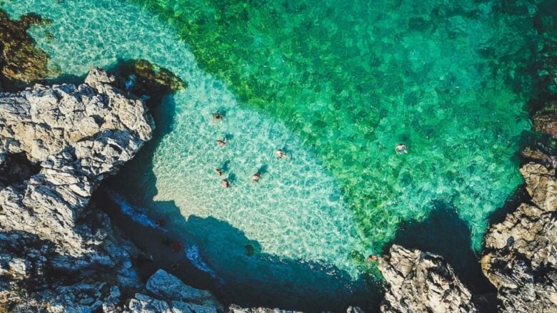 Sicilia segreta: le spiagge da sogno dove iniziare l’estate lontano dalla folla