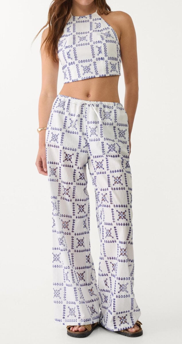 Il coordinato top e pantalone di Stradivarius più cool della bella stagione Il coordinato top e pantalone di Stradivarius più cool della bella stagione