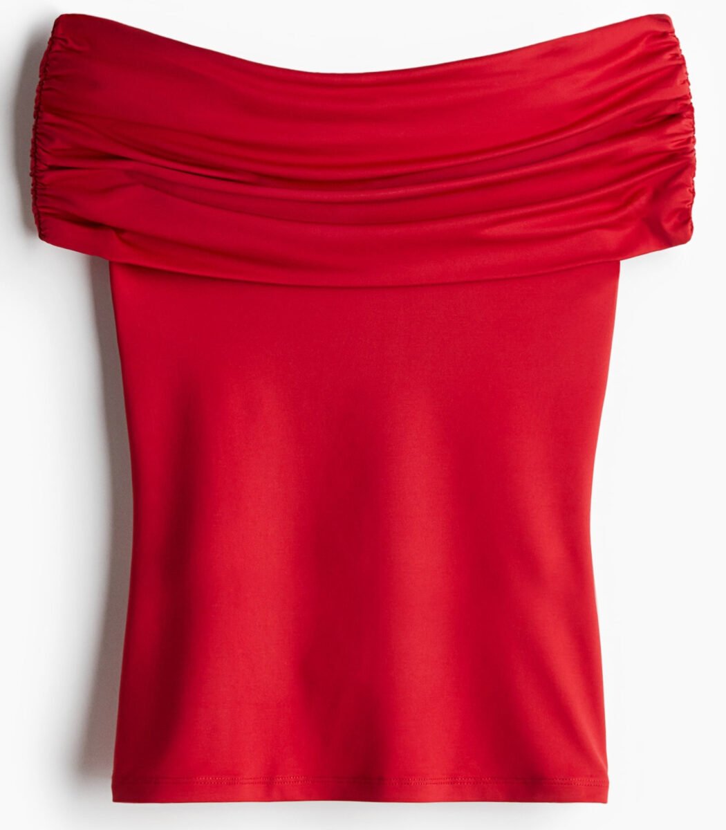 I top off the shoulder sono il capo sexy glam del momento