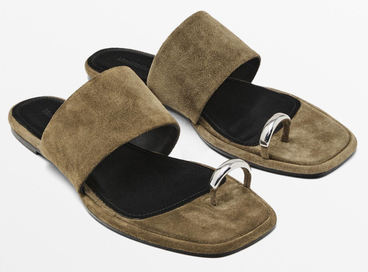 Ecco i Sandali Toe Ring più desiderati di stagione… Ecco i Sandali Toe Ring più desiderati di stagione…