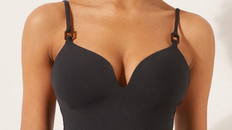 6 costumi interi neri super glam da sfoggiare questa Estate