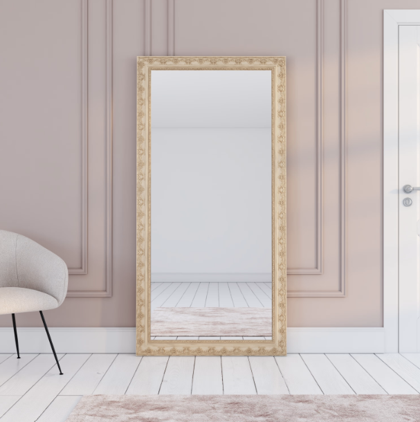 Da Maisons du Monde, gli specchi vintage che amplificano lo spazio e lo stile Da Maisons du Monde, gli specchi vintage che amplificano lo spazio e lo stile