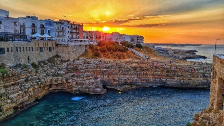 Natura, sapori, bellezze storiche, questo borgo pugliese è tra i più belli dell’Adriatico
