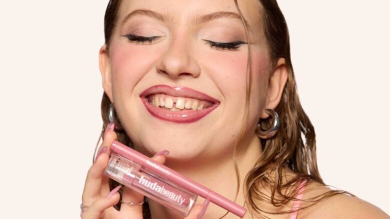 Huda beauty firma la combo perfetta per il tuo make up labbra estivo: guarda che novità!