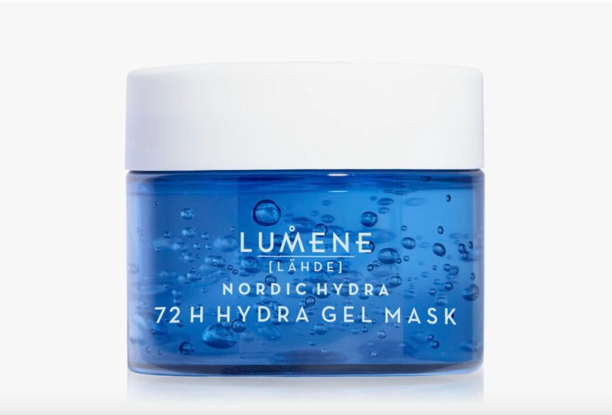 Water Mask viso: i trattamenti freschi da provare quest’estate per una pelle idratata e tonica Water Mask viso: i trattamenti freschi da provare quest’estate per una pelle idratata e tonica
