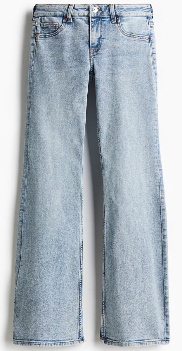 6 jeans firmati H&M da acquistare ora in super sconto 6 jeans firmati H&M da acquistare ora in super sconto
