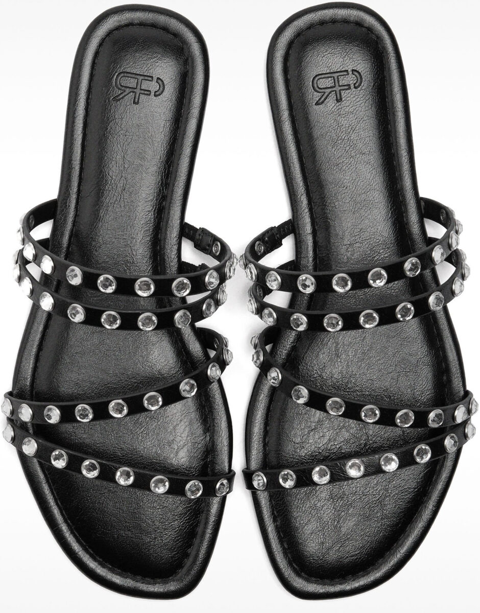 I sandali gioiello più belli dell’Estate, per look glam e chic! I sandali gioiello più belli dell’Estate, per look glam e chic!