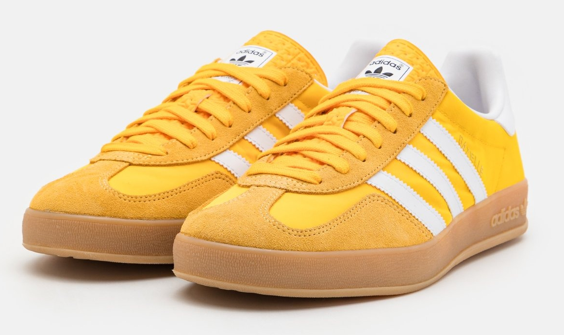 Le sneakers gialle sono il vero trend dell’Estate 2025. Da non perdere! Le sneakers gialle sono il vero trend dell’Estate 2025. Da non perdere!