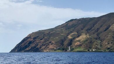 Vulcano, l’isola selvaggia e dall’anima autentica che vi conquisterà questa estate