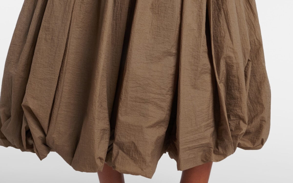 Tornano le maxi gonne a palloncino: il trend più chic dell’Estate 2025!