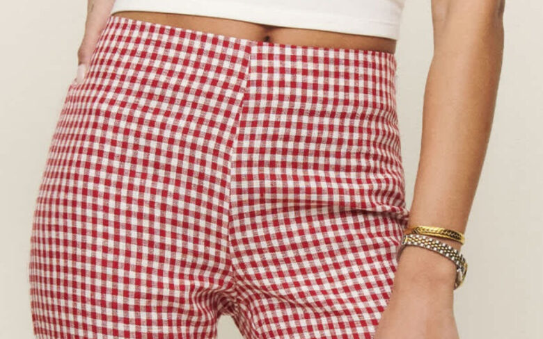 Intramontabili e chic: i pantaloni Capri che servono davvero al tuo guardaroba