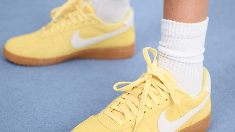 Le sneakers gialle sono il vero trend dell’Estate 2025. Da non perdere!