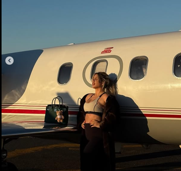 Wanda Nara non bada a spese per gli accessori: quanto ha speso per la sua borsa griffata!