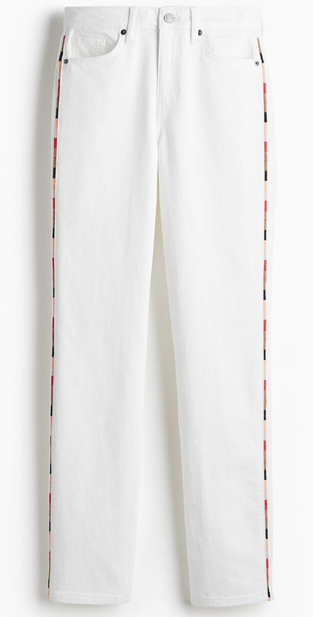6 jeans firmati H&M da acquistare ora in super sconto 6 jeans firmati H&M da acquistare ora in super sconto