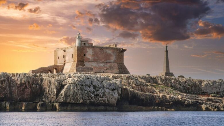 Alla scoperta del punto più a sud della Sicilia, tra natura selvaggia e mare cristallino