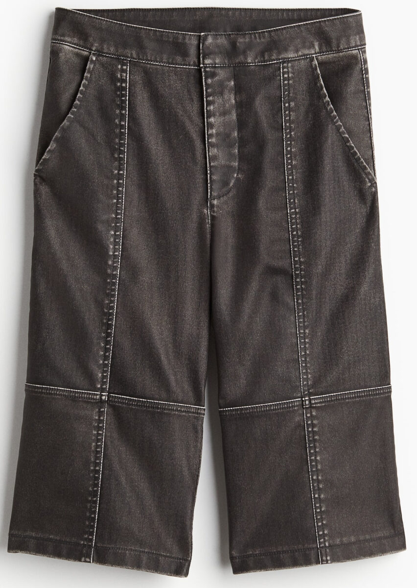 Intramontabili e chic: i pantaloni Capri che servono davvero al tuo guardaroba Intramontabili e chic: i pantaloni Capri che servono davvero al tuo guardaroba