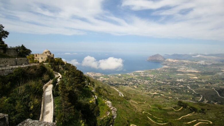 Innamorarsi in Sicilia: il borgo Medievale di Erice che regala panorami da sogno
