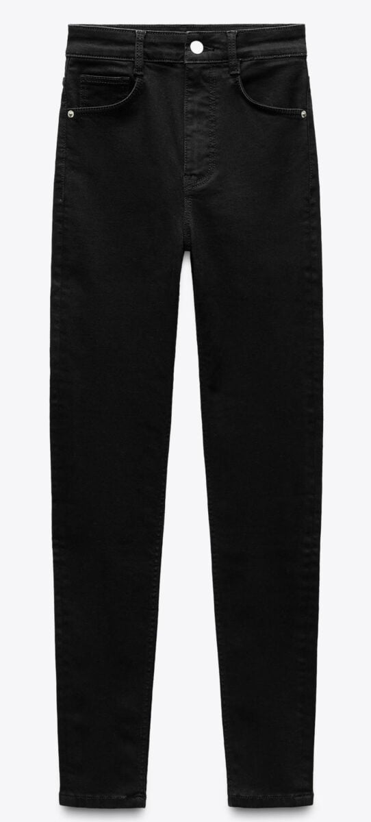 5 jeans skinny da indossare a settembre per un rientro al lavoro pratico e di stile 5 jeans skinny da indossare a settembre per un rientro al lavoro pratico e di stile