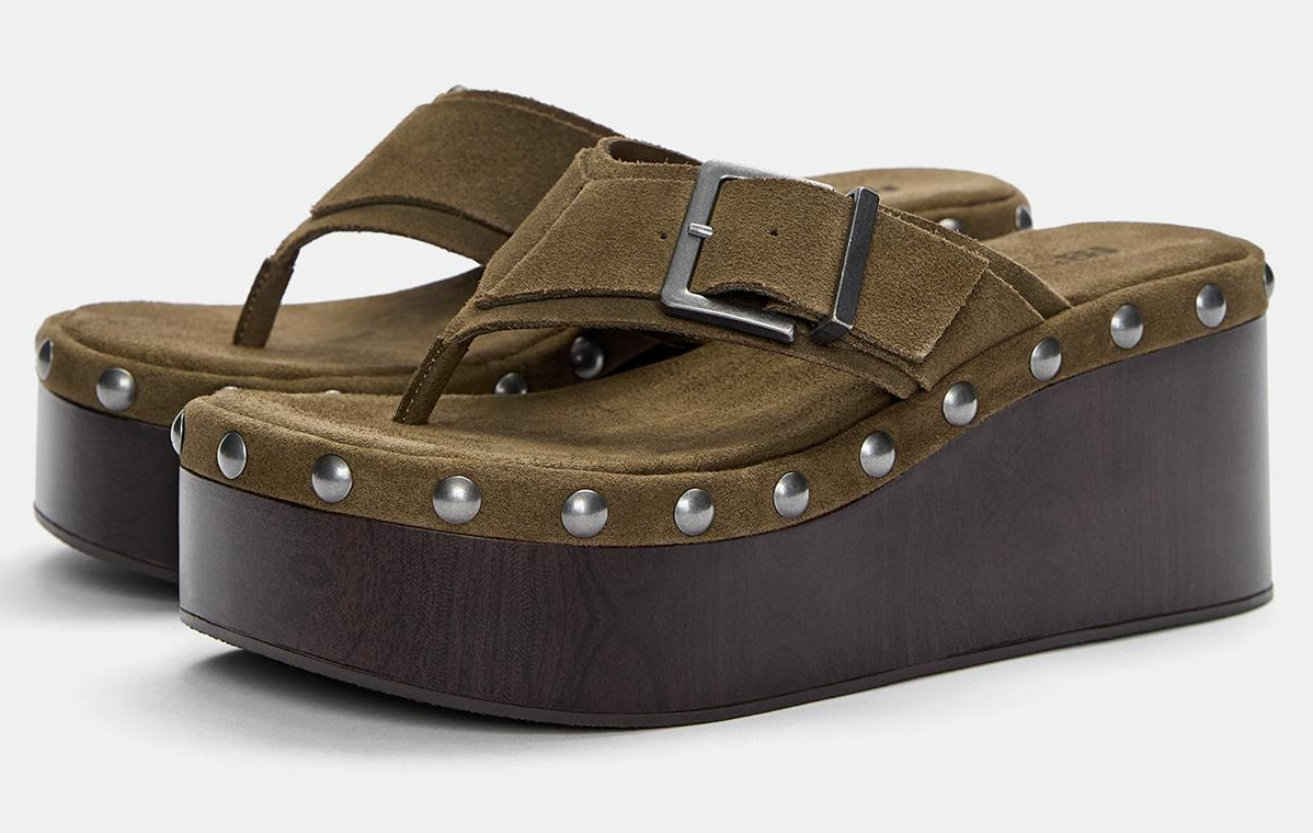 Le scarpe più cool dell’Estate? Le infradito con zeppa, trendy e comfy Le scarpe più cool dell’Estate? Le infradito con zeppa, trendy e comfy