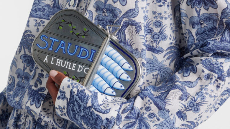 I capi e gli accessori con motivo Sardine sono il feticcio del momento. Da non perdere!