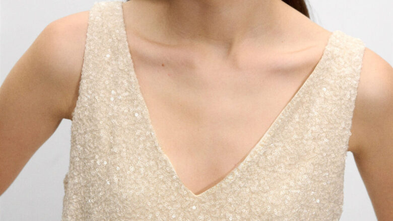 I top con paillettes per delle mise estive tutte da invidiare