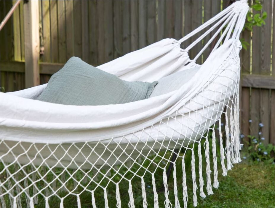 H&M Home rivoluziona il relax all’aperto con una collezione di amache dallo stile unico H&M Home rivoluziona il relax all’aperto con una collezione di amache dallo stile unico