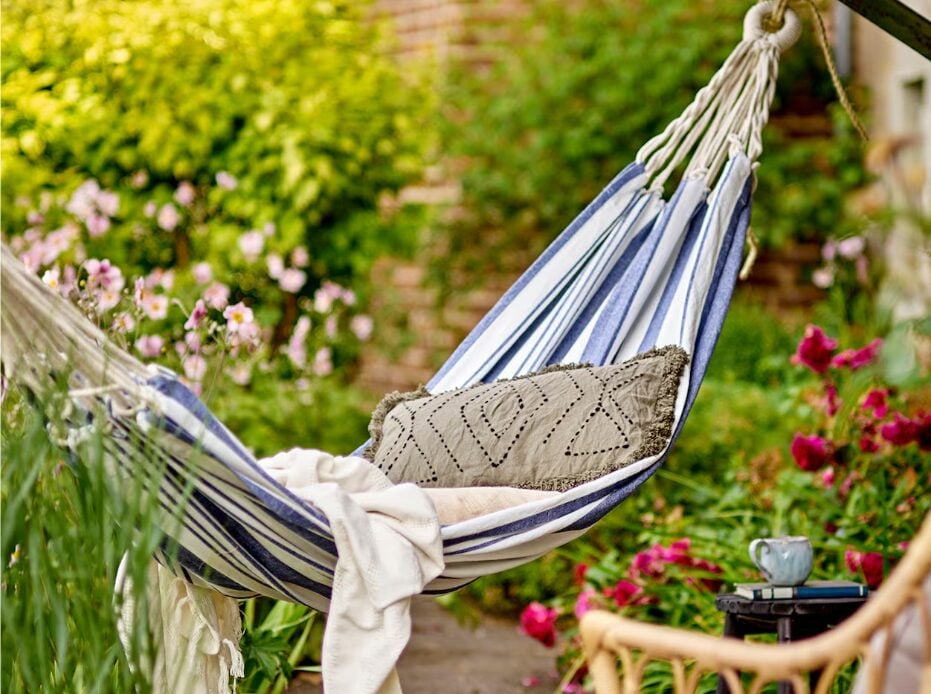 H&M Home rivoluziona il relax all’aperto con una collezione di amache dallo stile unico H&M Home rivoluziona il relax all’aperto con una collezione di amache dallo stile unico