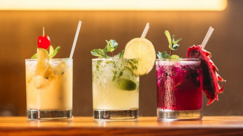 Pelle Idratata e Glow: 5 Beauty Drinks estivi pronti a sostituire la crema!