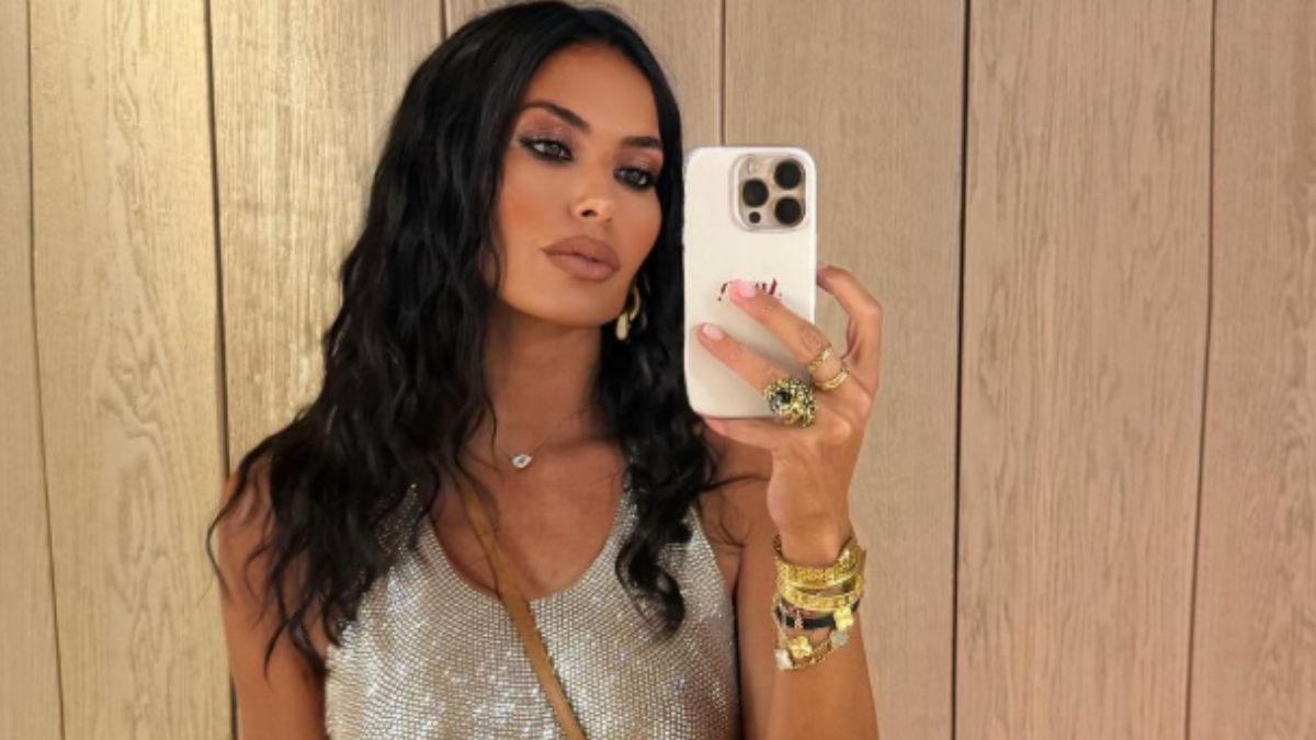 Elisabetta Gregoraci mostra sui social la sua ultima chicca (in fatto di borse) firmata Hermès: il suo valore supera i 25 mila euro!