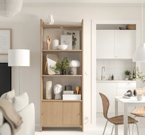 Il mobile scandinavo low cost IKEA che sembra uscito da una rivista di design
