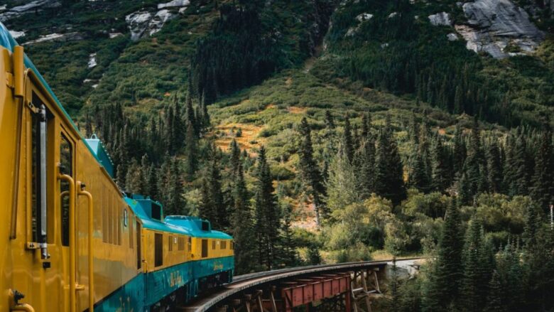 Vacanze italiane in treno: 7 itinerari speciali da scoprire subito