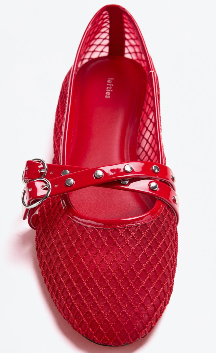 Trend Alert! Le ballerine a rete sono il must have (anche) dell’Autunno 2025