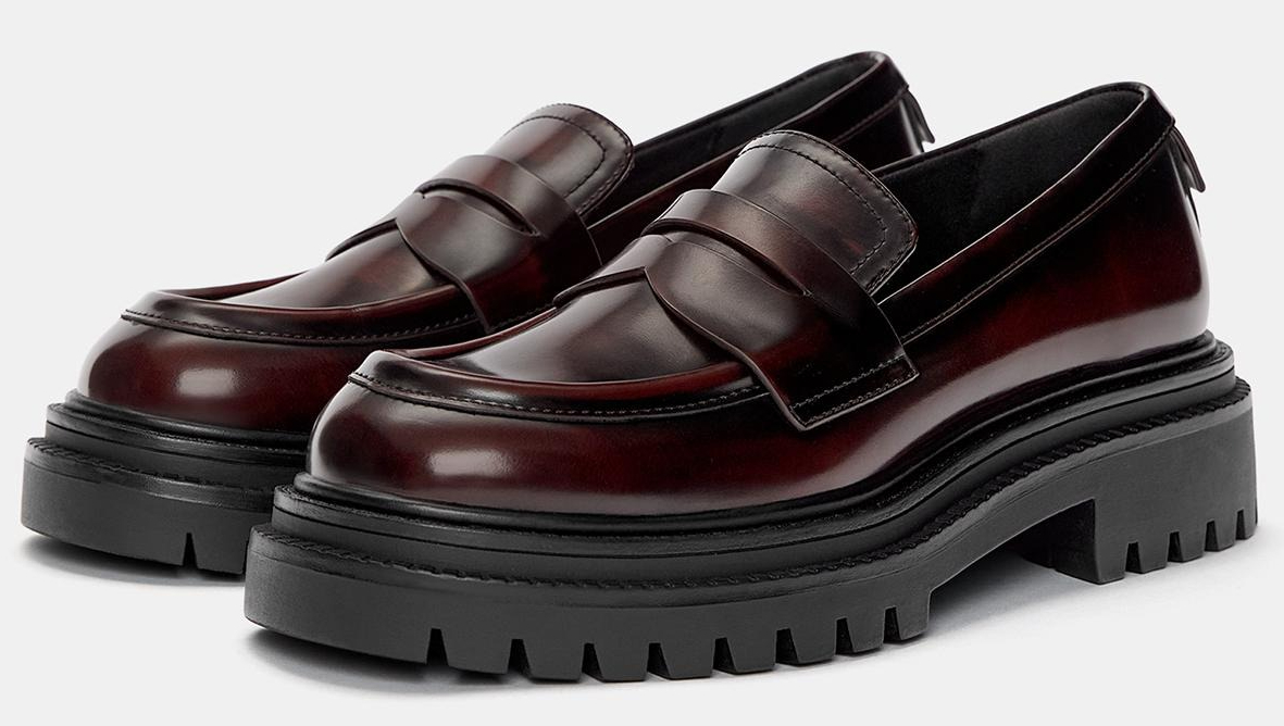 Comodi e glam, i mocassini chunky sono il pezzo forte dell’Autunno Comodi e glam, i mocassini chunky sono il pezzo forte dell’Autunno