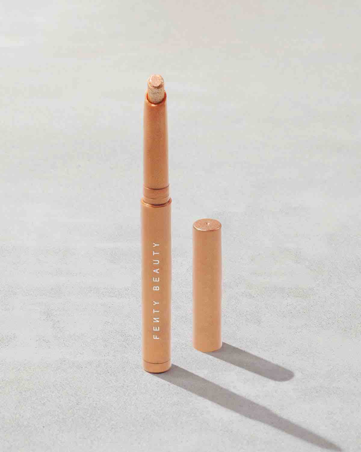 Le novità make up di Fenty Beauty per l’autunno sono un inno alla luminosità Le novità make up di Fenty Beauty per l’autunno sono un inno alla luminosità