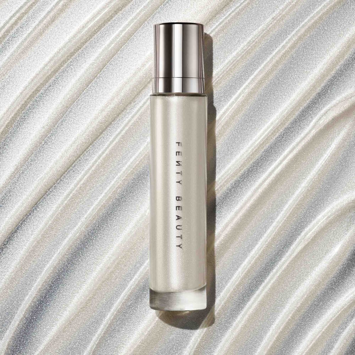 Le novità make up di Fenty Beauty per l’autunno sono un inno alla luminosità Le novità make up di Fenty Beauty per l’autunno sono un inno alla luminosità